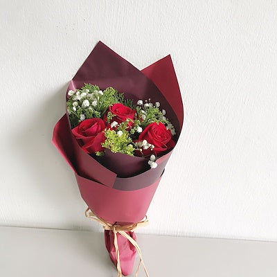 3 Stalks of Roses With Small Stalks