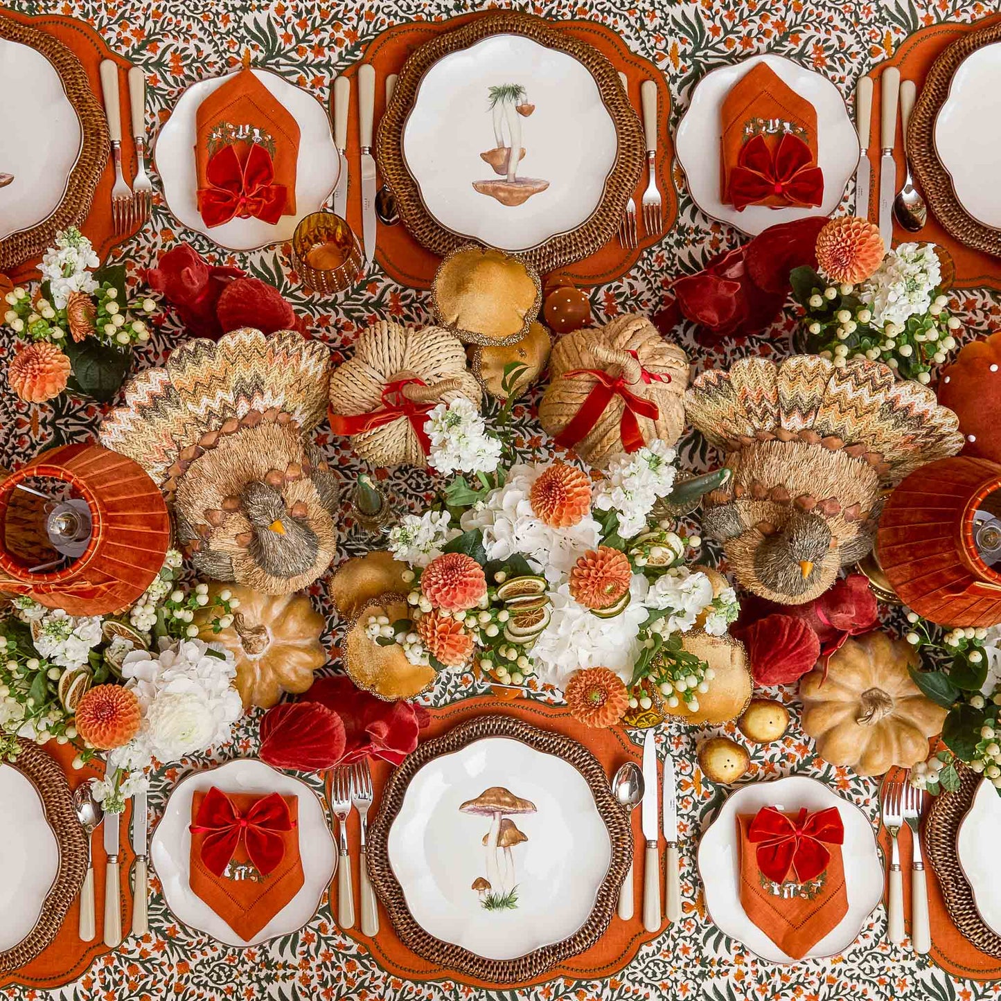 Scalloped Mushroom Dinner Plates (Set of 4)