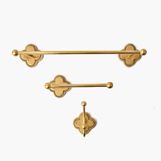 Brass Quatrefoil Bathroom Set