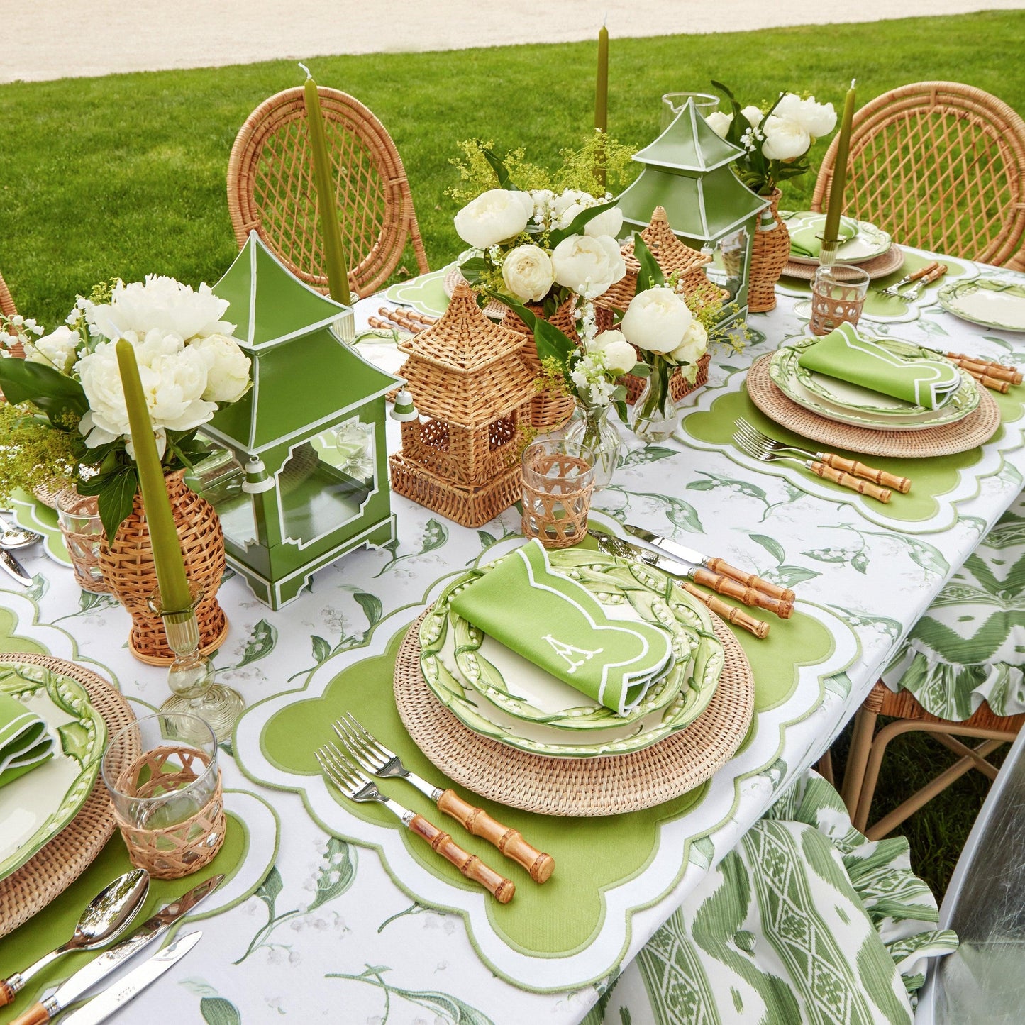 Apple Green Pagoda Lantern Set
