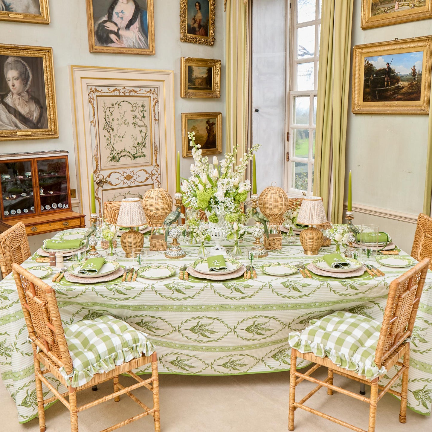 Lily of the Valley Garland Tablecloth