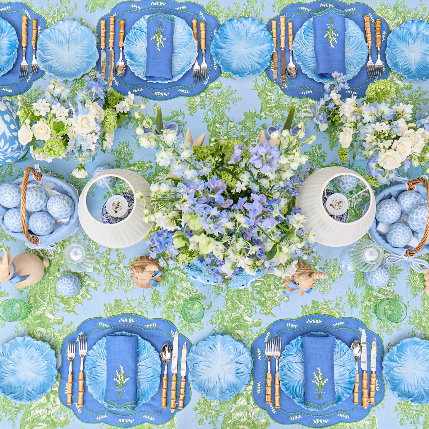 Blue Serena Cabbage Dinner Plate