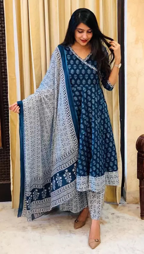 Blue & White Printed Kurta set with Dupatta